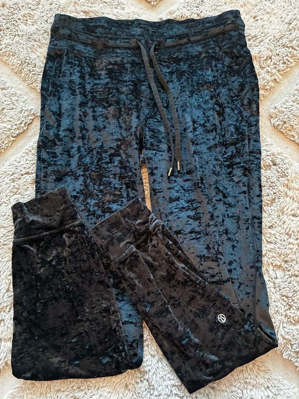 Lululemon Ready to Crush Jogger Velvet Black Size 8